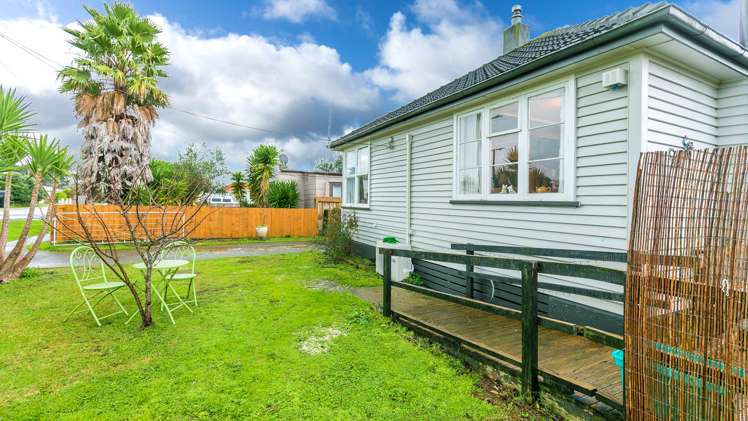 35 Junction Road Paeroa_15