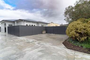 927 Nelson Street North_1
