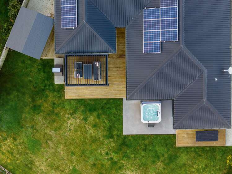 15 Hyatt Close Leamington_20