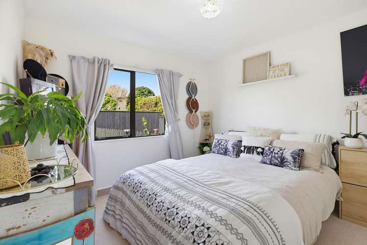 4C Richard Street Titahi Bay_10