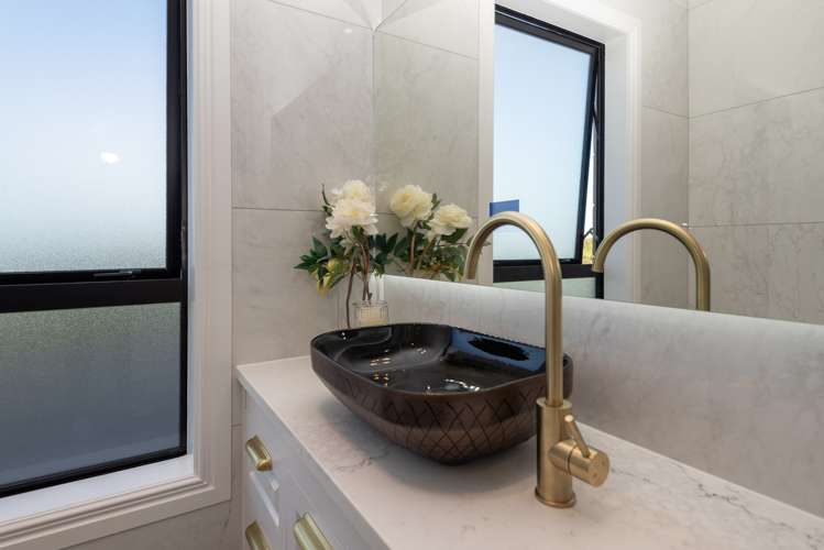 83 Griggs Road East Tamaki Heights_24