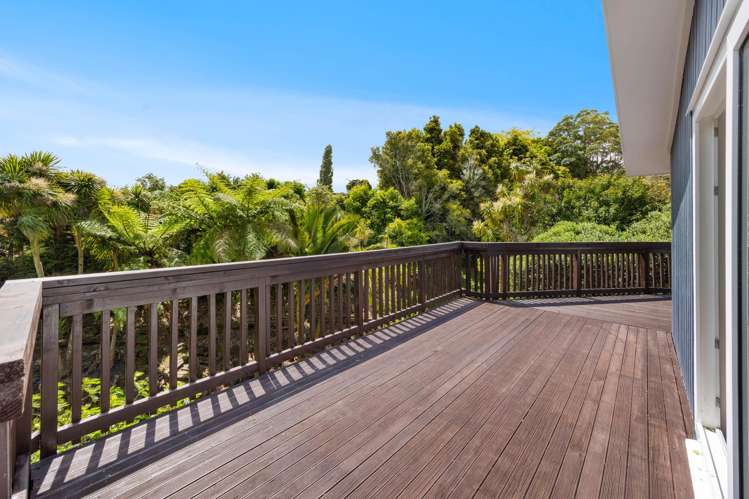 26 Pickwick Parade Mellons Bay_14