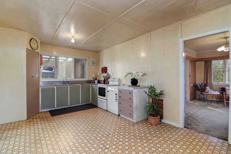 64 Beach Road Katikati_3