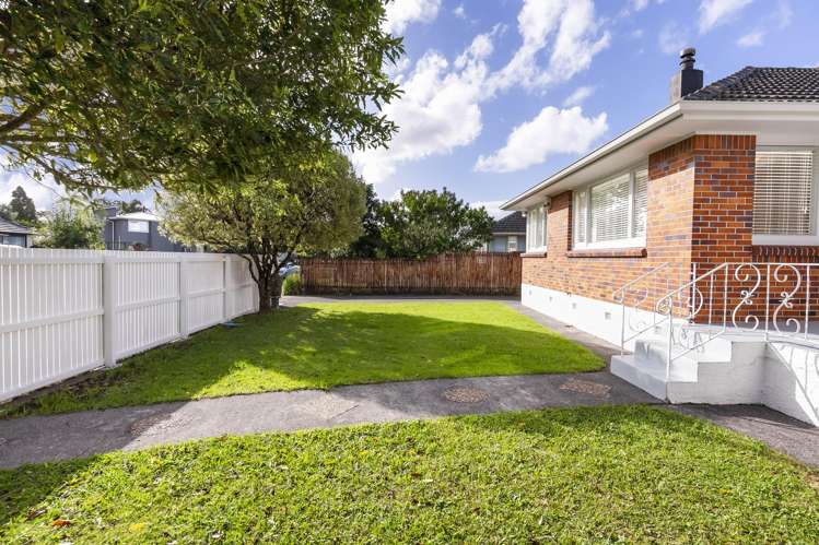 3 Roby Street Te Atatu Peninsula_24