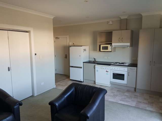 2f/3 Shakespeare Road Napier South_1