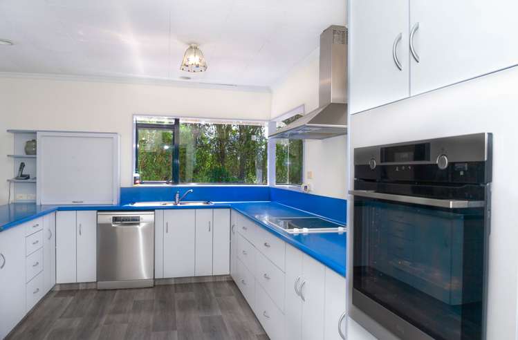 173 Long Plain Road Takaka_12