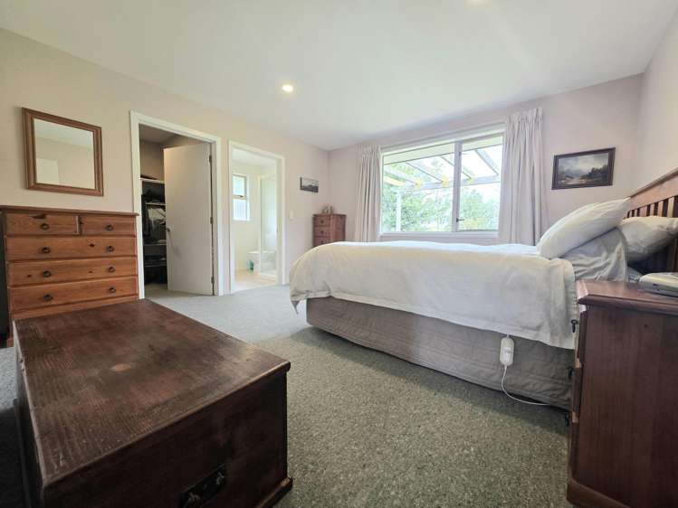 374 Airedale Road Weston_11