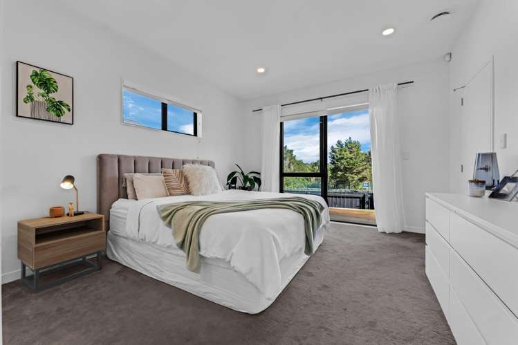 24 Jezero Drive Massey_10