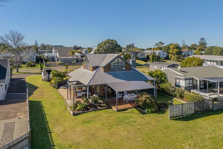29 Pleasant Place Pauanui_24