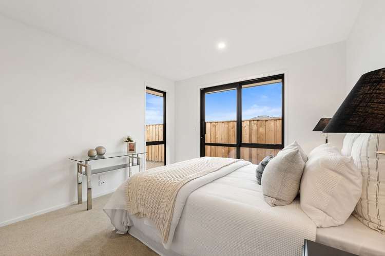 27 Stackwood Avenue Woodend_22