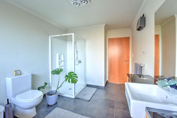 6 Robina Place Gore_18