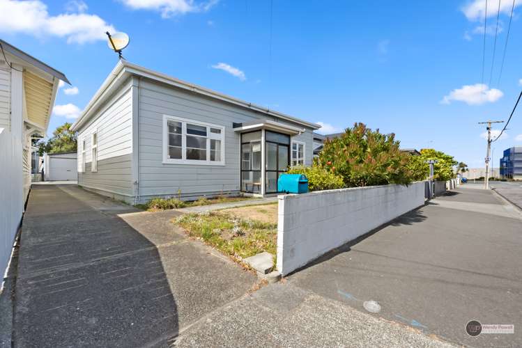 8 Buick Street Petone_1