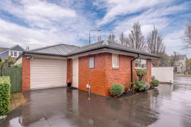 1/85 Yaldhurst Road Upper Riccarton_1