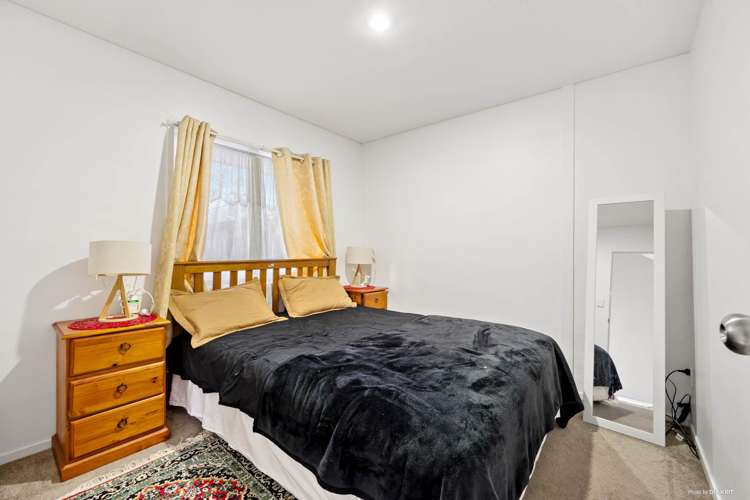 3/4 Ambrico Place New Lynn_9