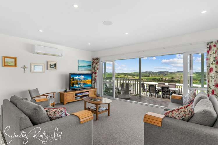 70 Te Pahi River Drive Maungaturoto_15