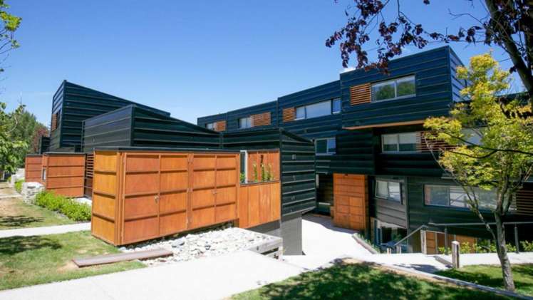 C5/22 Hallenstein Street_0