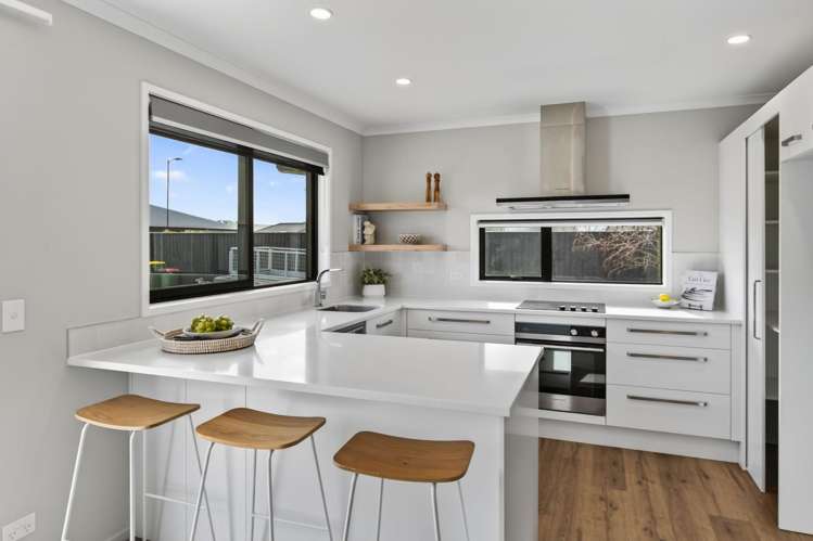 18 Russell Lilley Drive_5