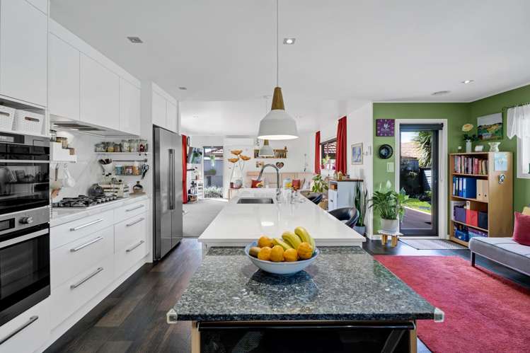 7D Hinau Street Inglewood_1