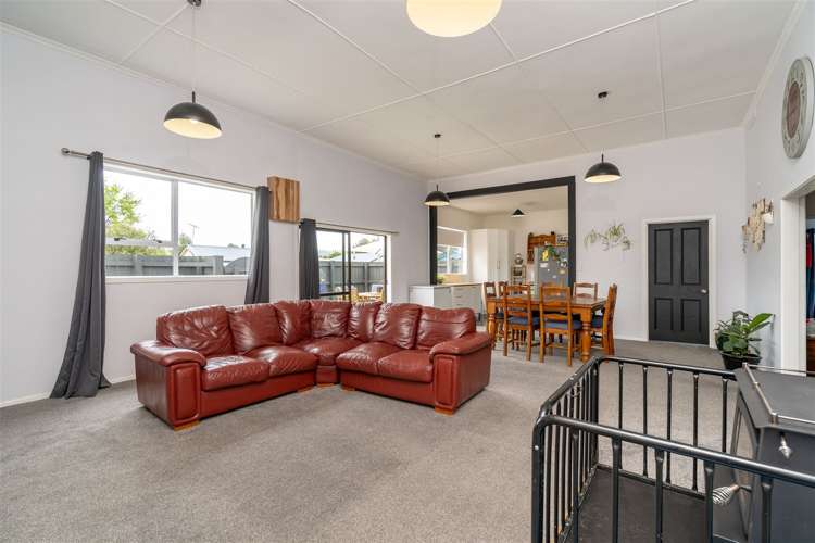 18 Main Road Owaka_6