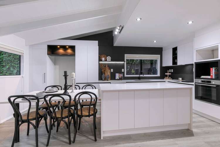 26 Brian Crescent Stanmore Bay_3