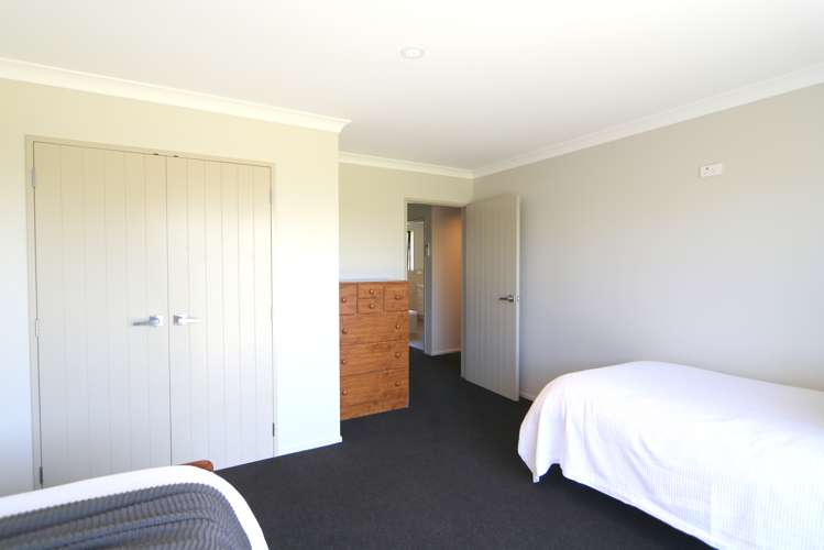 357 Oreti Road Otatara_25
