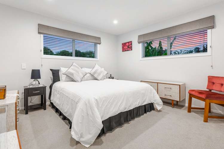171 Edmonton Road Te Atatu South_13