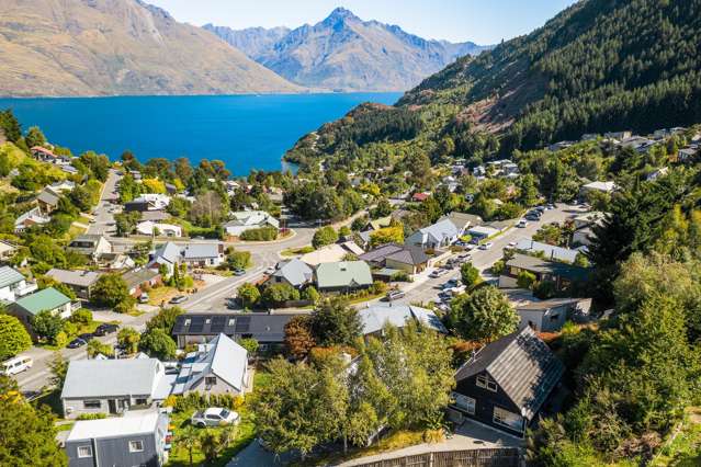 21 Watts Road Fernhill/Sunshine Bay_1