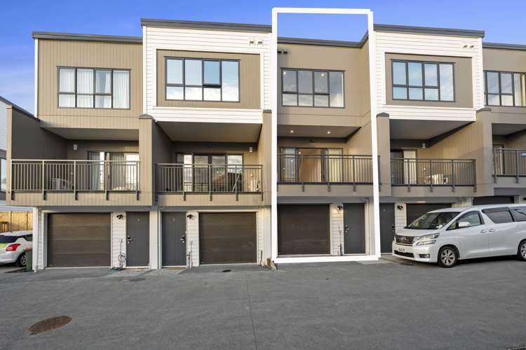 4/11 Oteha Valley Road Northcross_19