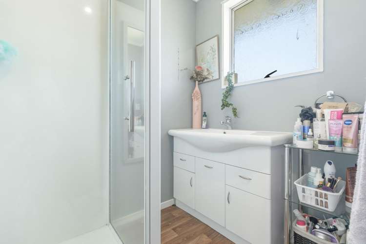 32B Tyrone Street Greerton_13