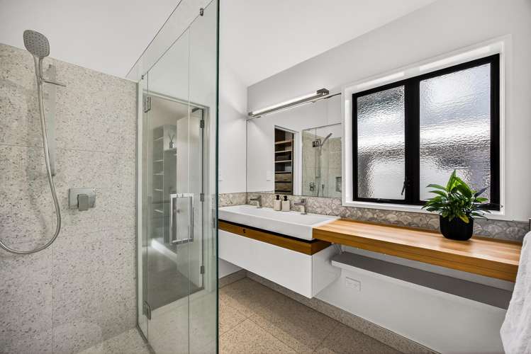 44 William Bayes Place Red Beach_10