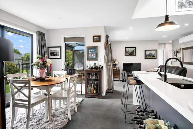 24 Shrimpton Ave Woodend_4