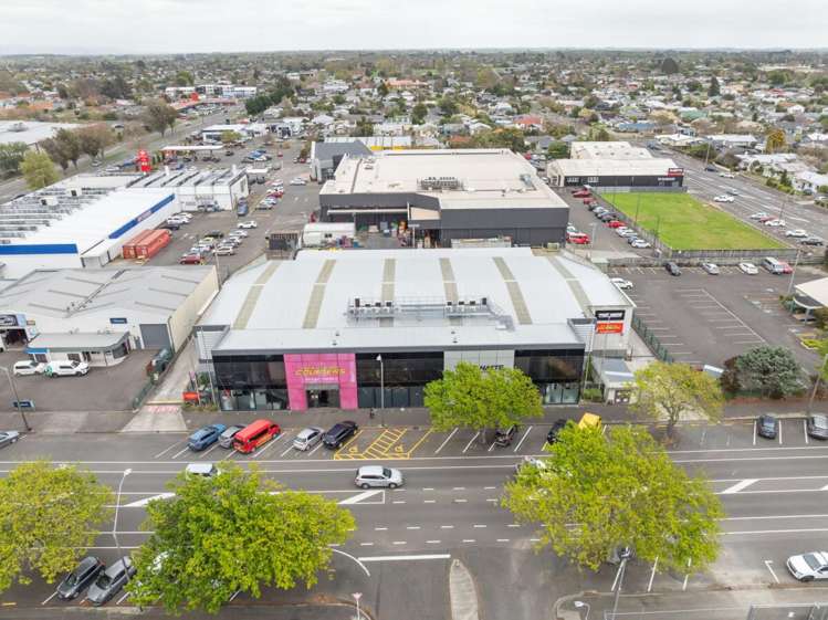 12-22 Cook Street City Centre_2