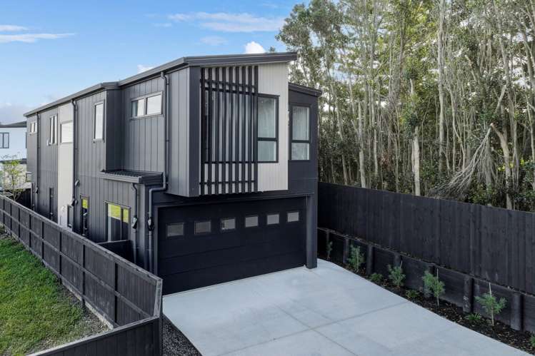 4/55 Spencer Road Oteha_1