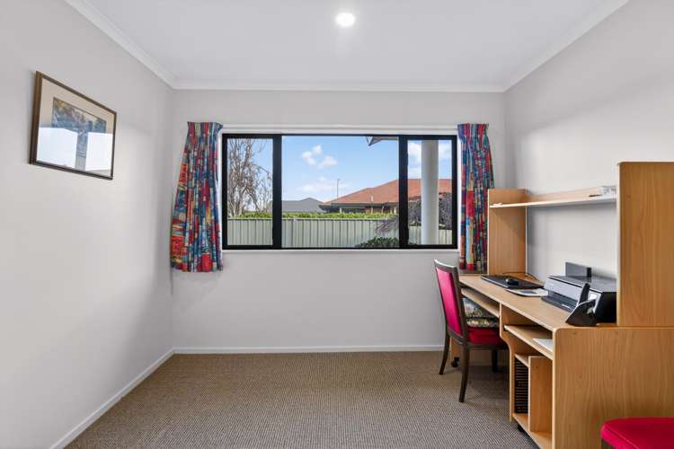8 Thode Place Greenmeadows_14