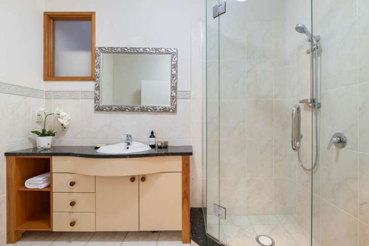 17 Centennial Place Campbells Bay_23