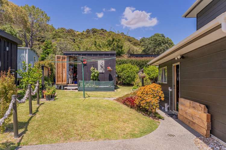 142 Opera Place_5