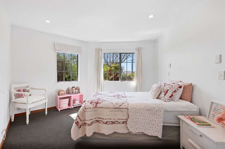 3 Martin Crescent Northcote_11