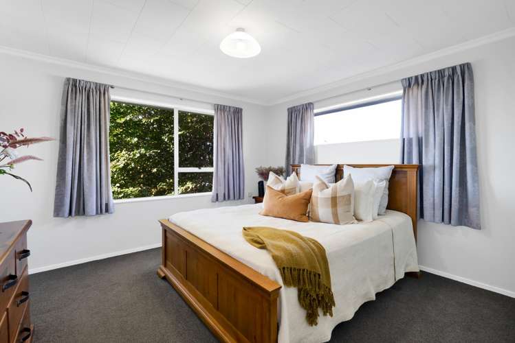1 Cabot Place Frankleigh Park_17
