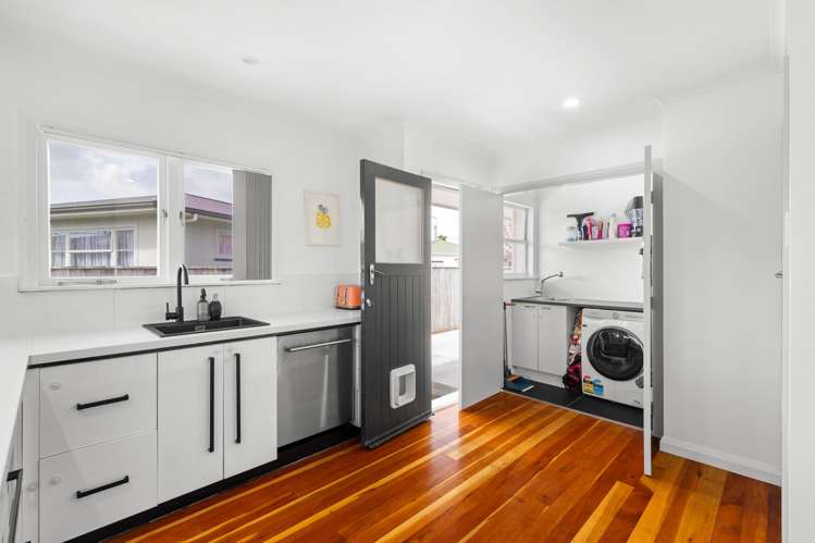 10 Hurley Place Awapuni_12