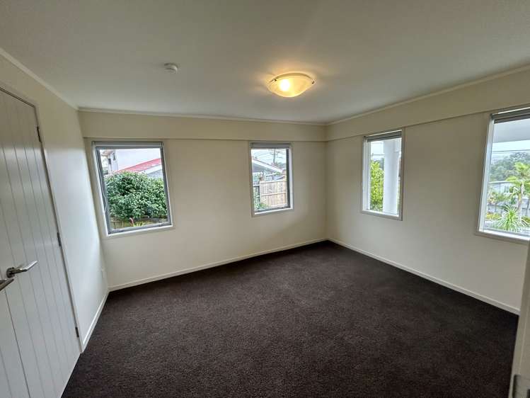 12A Mizpah Road Waiake_12