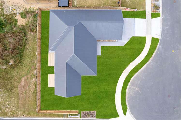 6 Pukaki Place Baverstock_2