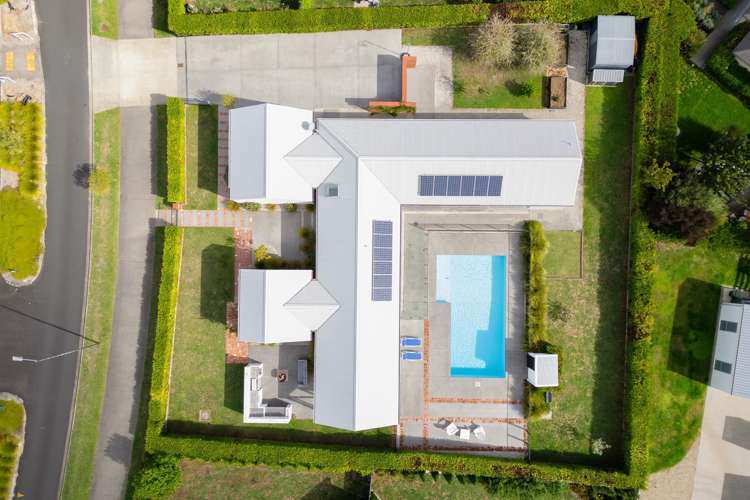 77 Alan Livingston Drive Cambridge_42