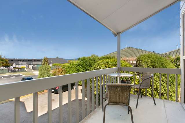 2/112 Roberts Street Taupo_2