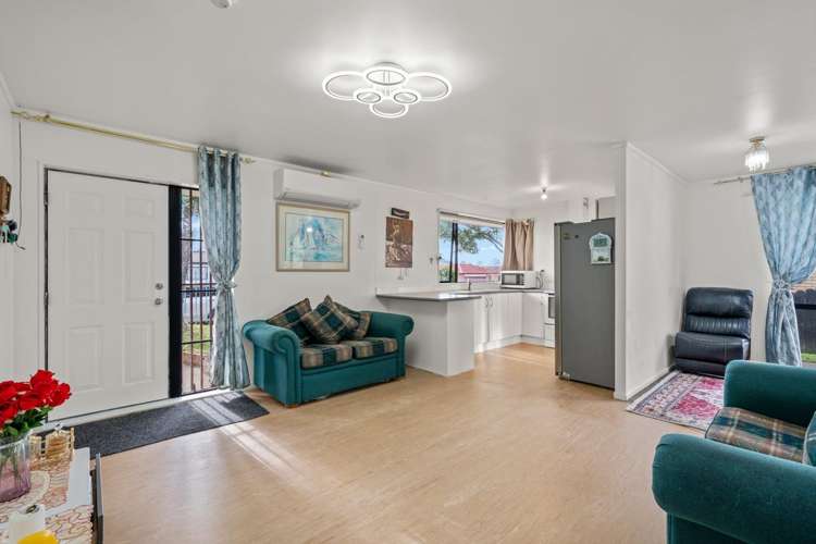 29 Woodbank Drive Glen Eden_8