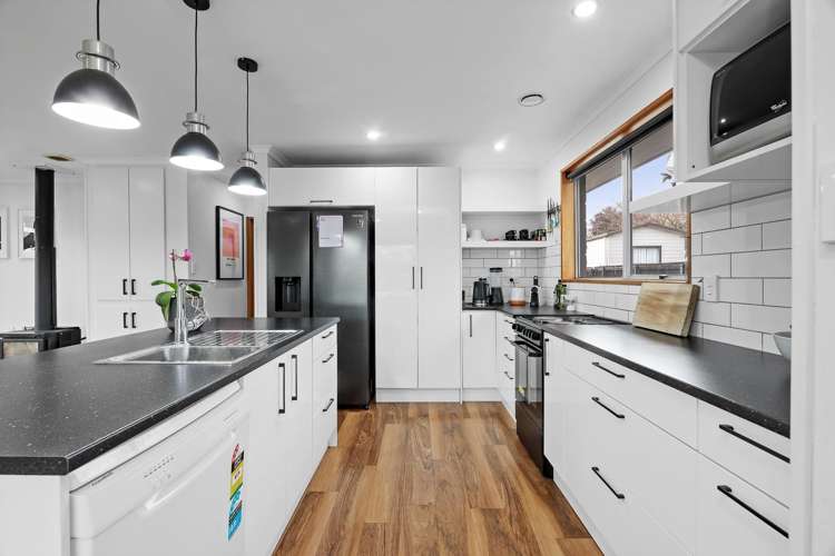215 Weld Street_5