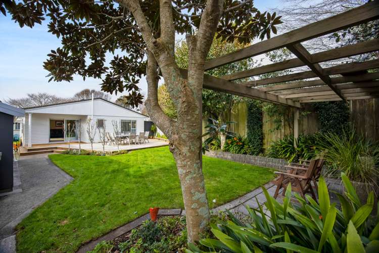 92 Belt Road New Plymouth Central_11