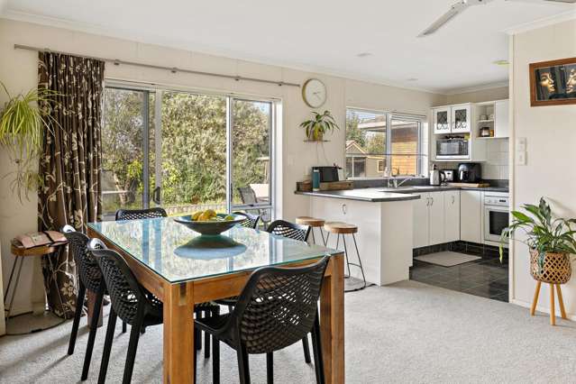 9 Jacinda Close Pyes Pa_4