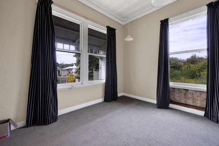 14 Albany Street Patea_18