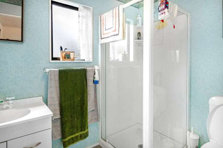 32 Scotswood Street Waikaia_17