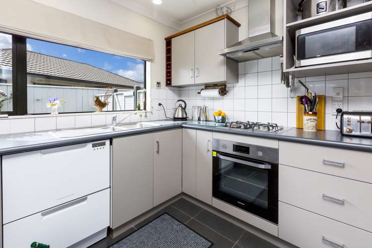 30 Talbot Grove Trentham_5